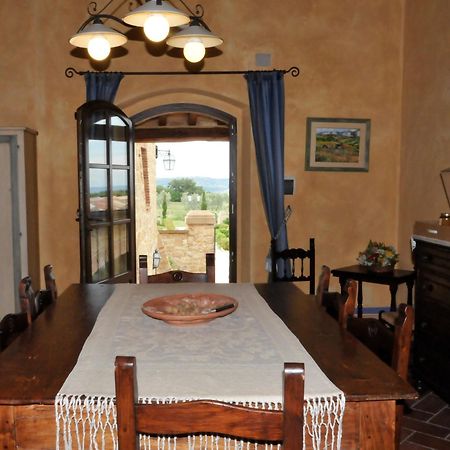 Agriturismo Il Macchione ปีเอนซา ภายนอก รูปภาพ