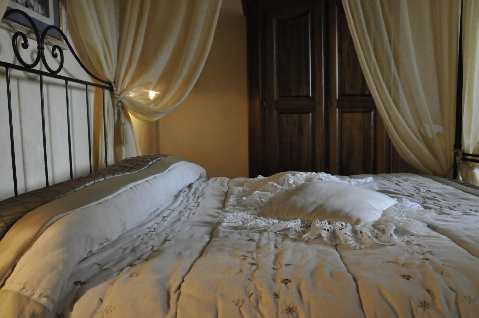 Agriturismo Il Macchione ปีเอนซา ภายนอก รูปภาพ
