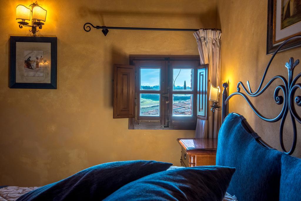 Agriturismo Il Macchione ปีเอนซา ภายนอก รูปภาพ