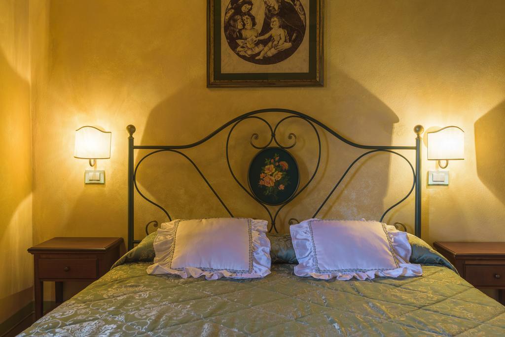 Agriturismo Il Macchione ปีเอนซา ภายนอก รูปภาพ